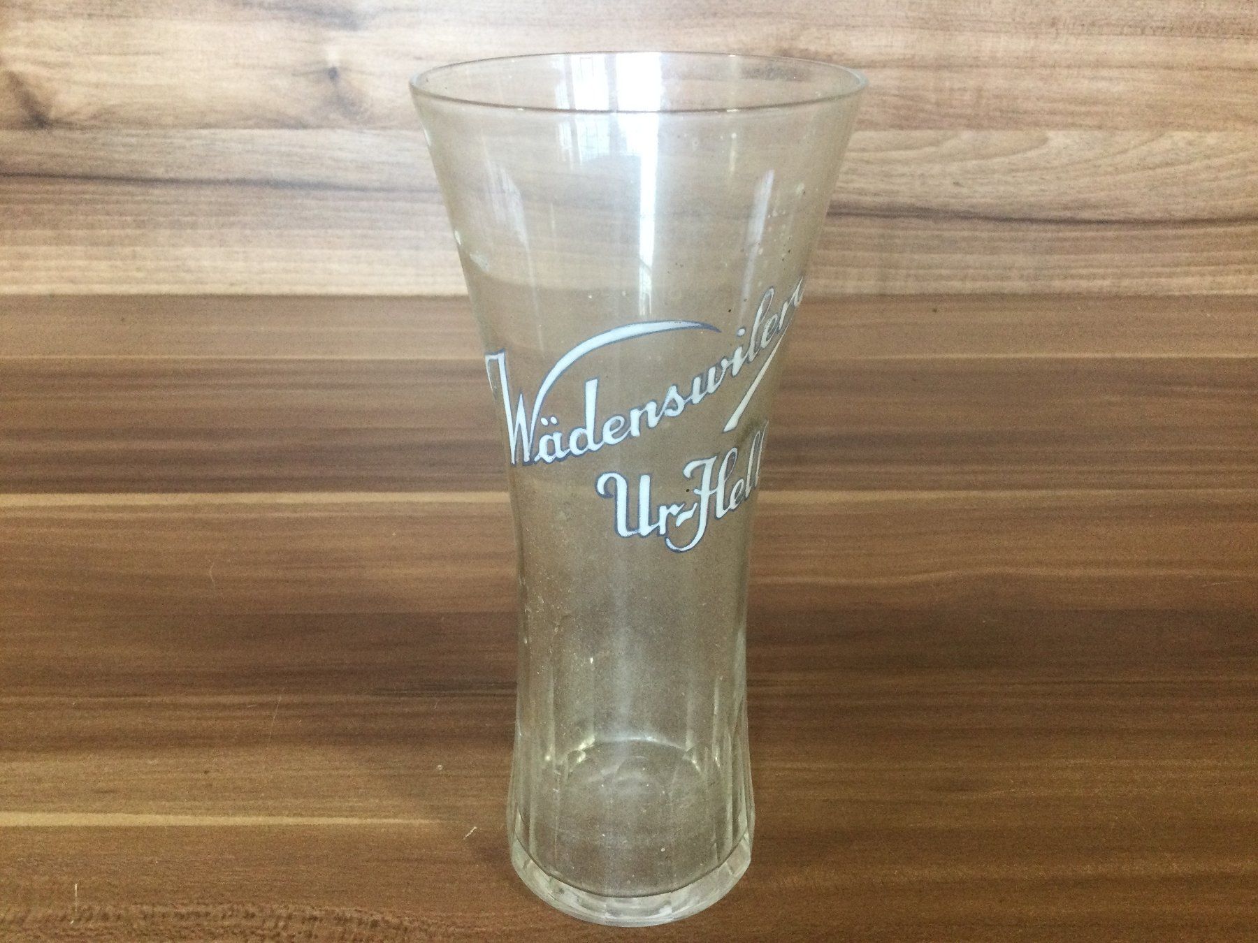 Bottiglie: Antikes Bierglas Wädenswiler Ur-Hell von 1940 – Usato da Wangen SZ venduto da kuriosum12