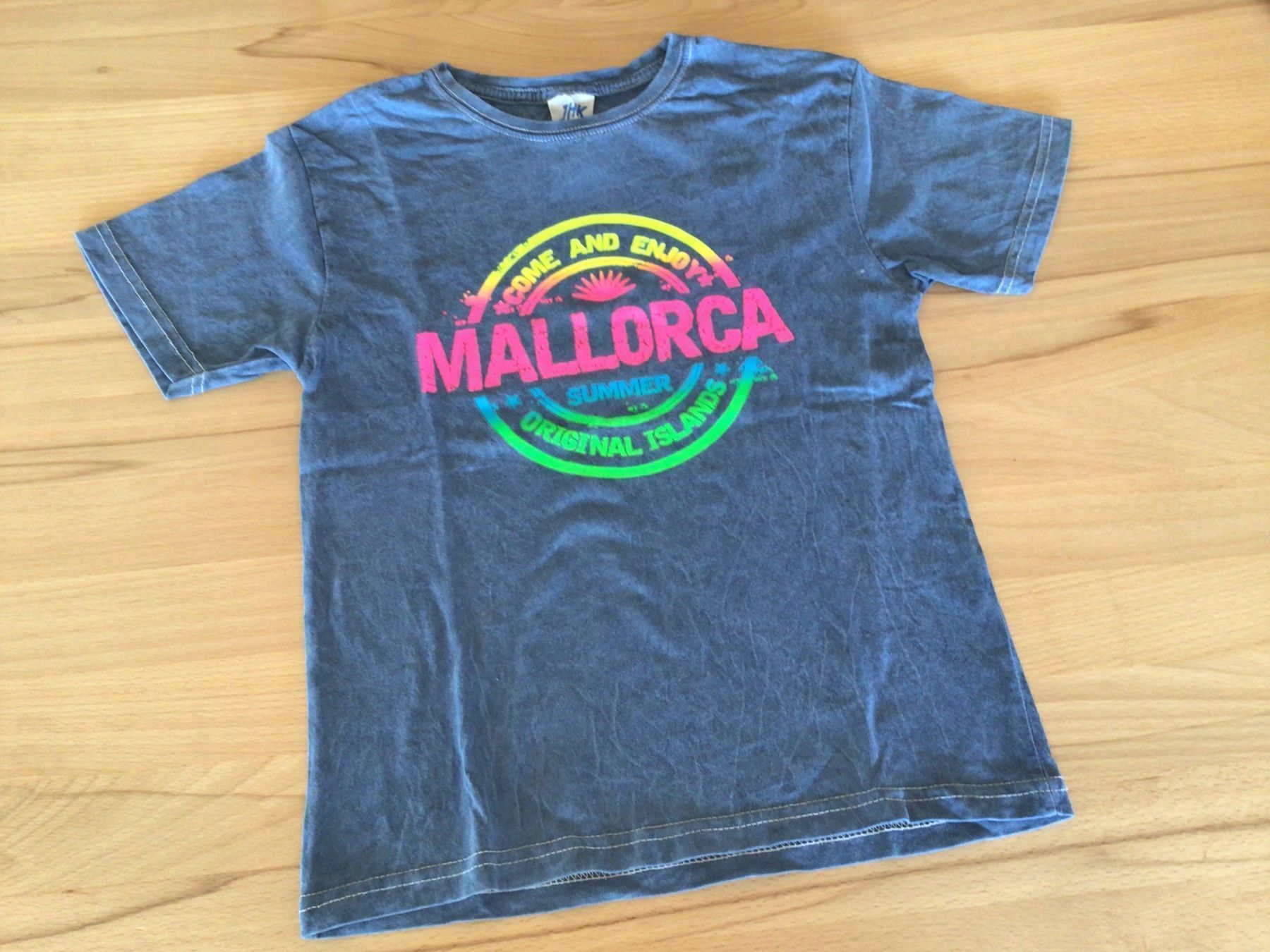 Camicette, T-shirt & Top: T-Shirt Mallorca Gr. 128 – Usato da Schinznach Dorf venduto da Balz1968