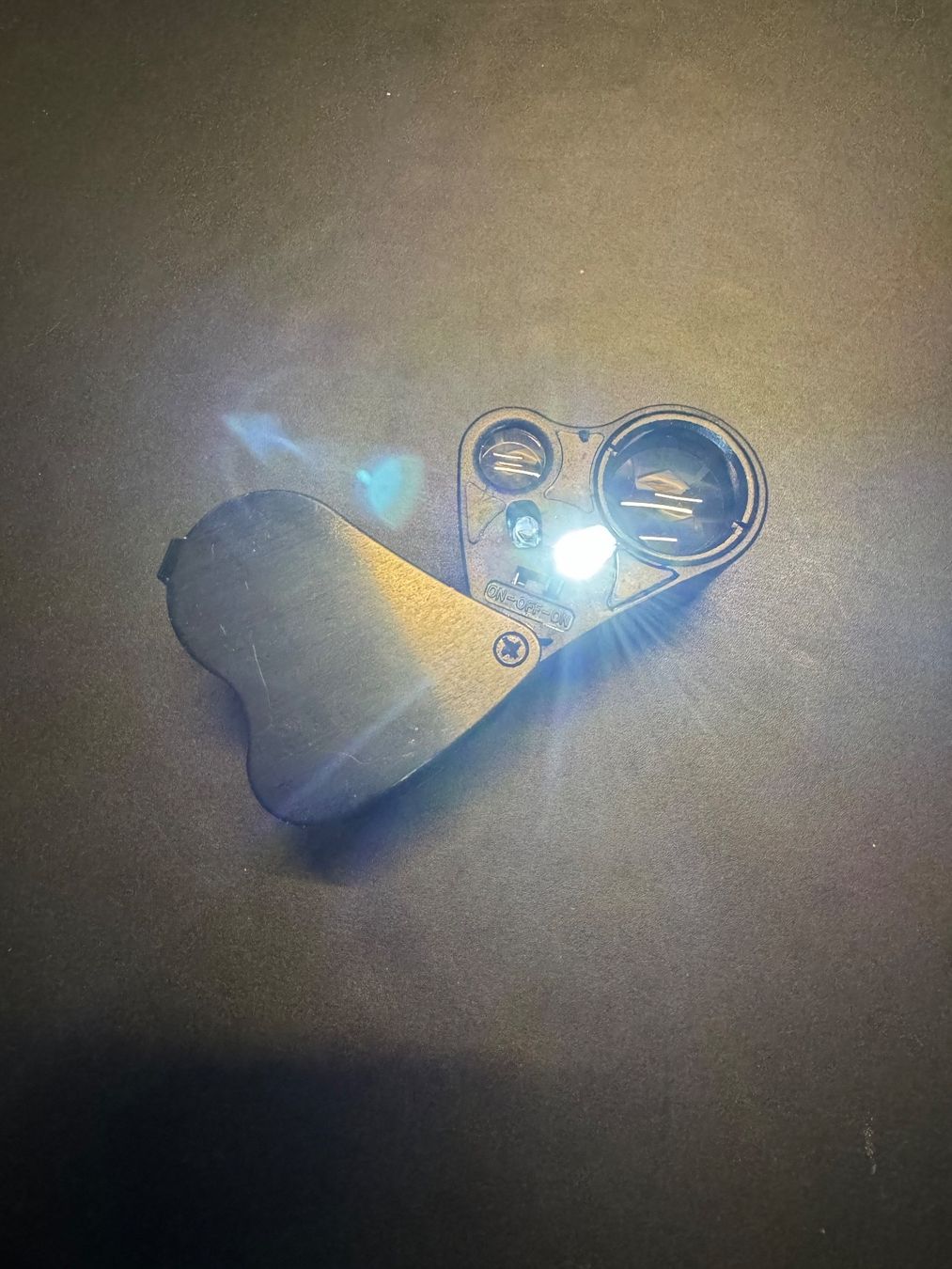 Sonstiges zu Optik: Lupe, 30x22mm / 60x12mm mit LED Licht – Gebraucht aus Herisau von XenonSniper 1