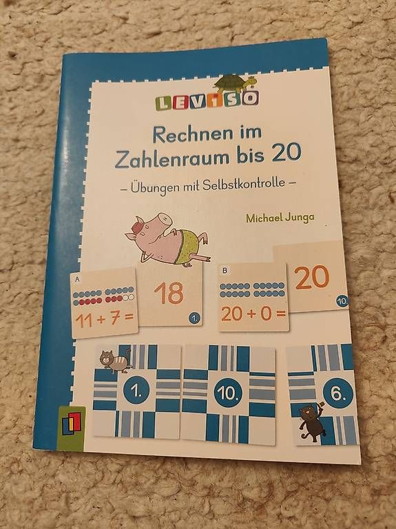 Libri: Matheheft zum Üben  – Usato da St. Gallen venduto da nin_5k7b