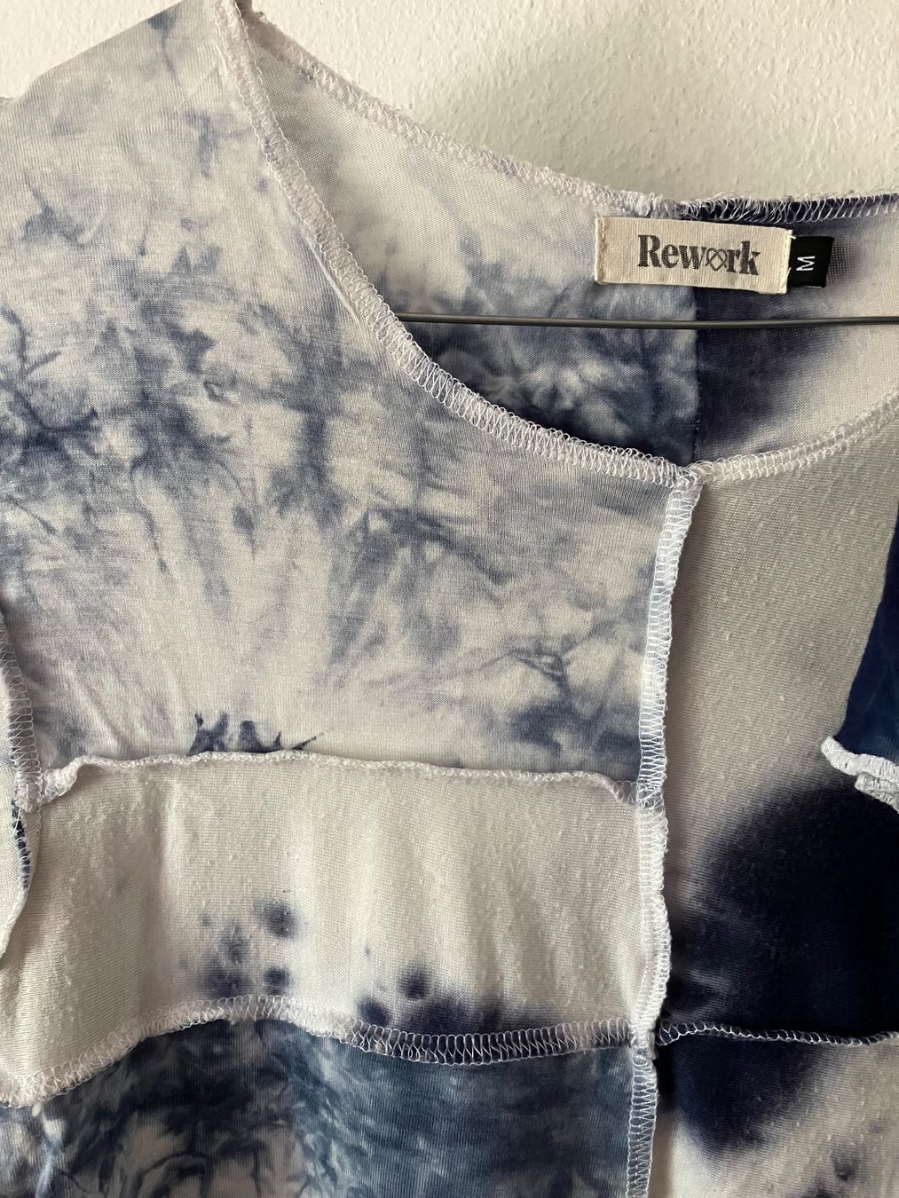 T-shirt: 2x Rework Patchwork T-Shirts, Grösse S-M – Usato da Zürich venduto da MonkeyTunes 2