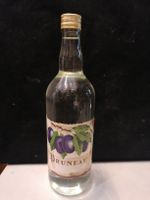 Ancienne bouteille Pruneau pleine - collection!