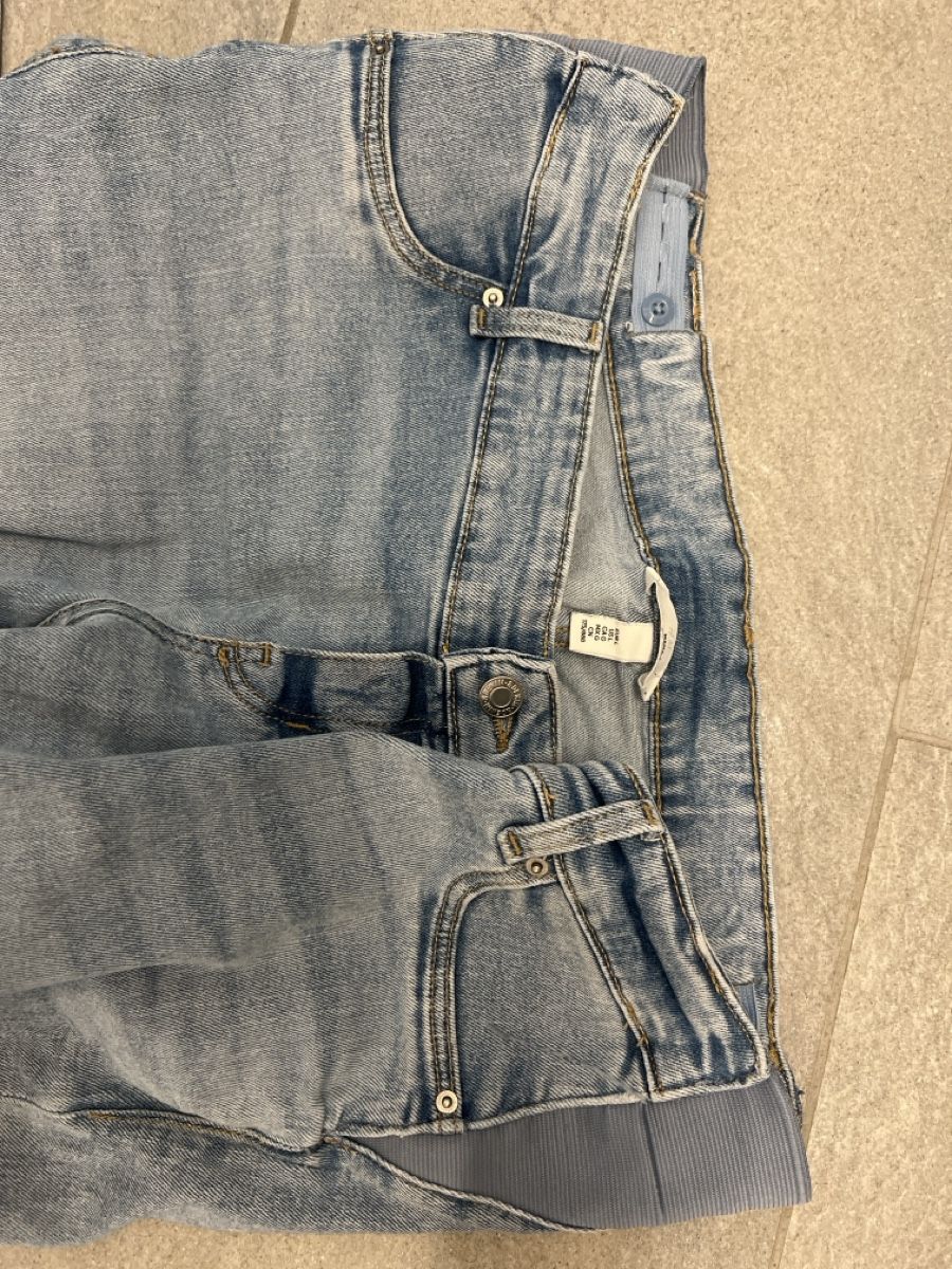 H&M Jeans: Jeans h&m premaman L – D'occasion à Breganzona par Lorcary 2