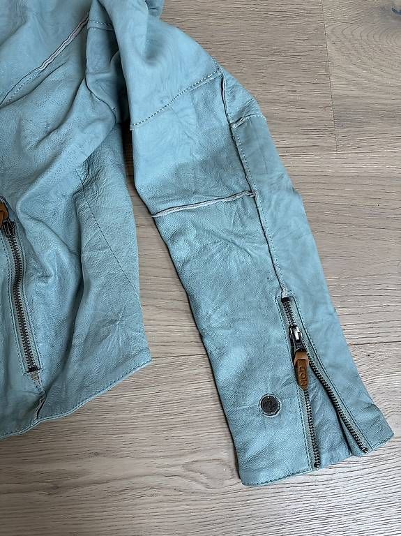 Jacken: Wunderschöne Lederjacke – Gebraucht aus Alpnach Dorf von lis_626v 1
