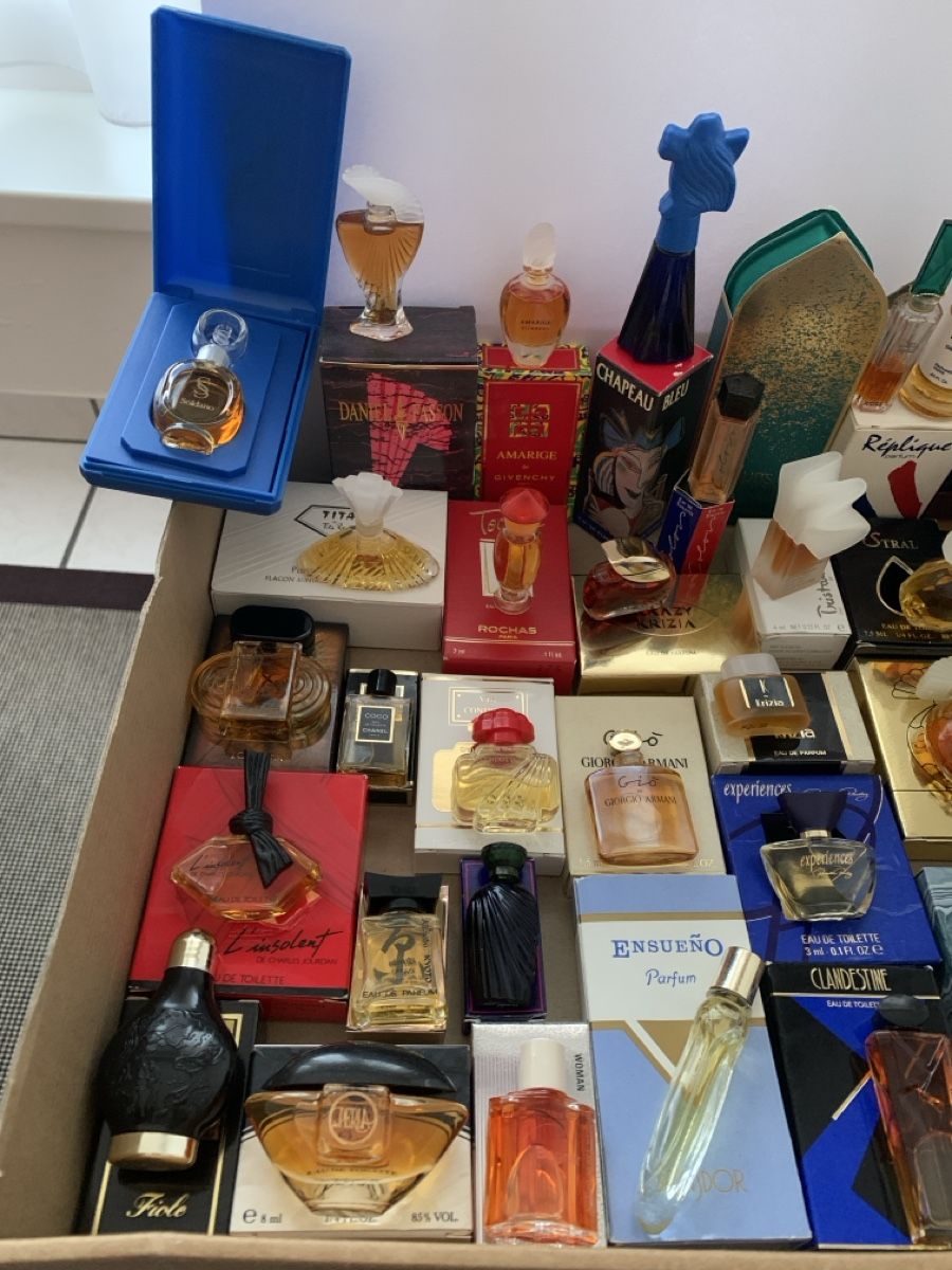 Parfum & Eau de Toilette: 40 Parfum Miniaturen – Gebraucht aus Hochdorf von Blume007 1