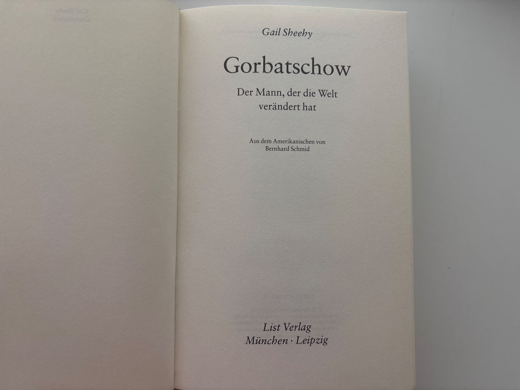 Libri: Gorbatschow - Der Mann, der die Welt verändert hat, Buch – Nuovo (secondo la descrizione) da Meggen venduto da BookRevivals 4