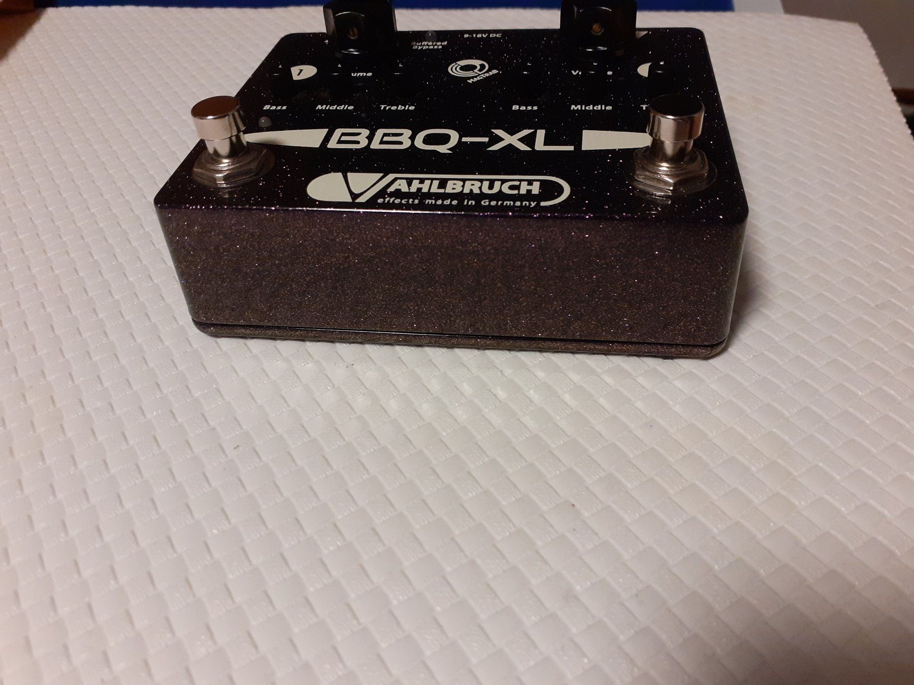 Strumenti musicali: Vahlbruch BBQ-XL (Dual Channel Boost, Buffer & Equalizer) – Nuovo (secondo la descrizione) da Torgon venduto da Guitar223 4