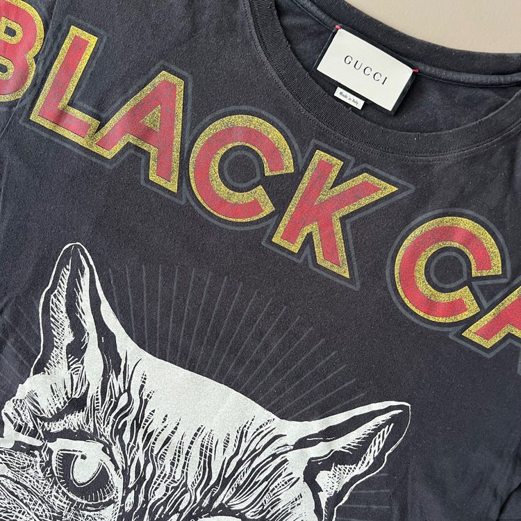 Gucci black cat t shirt clearance price