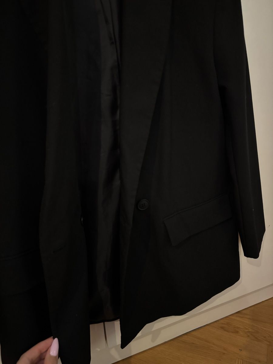 Zara Giacche: Oversize Zara Blazer Grösse S – Nuovo (secondo la descrizione) da Luzern venduto da Qazwsx 2