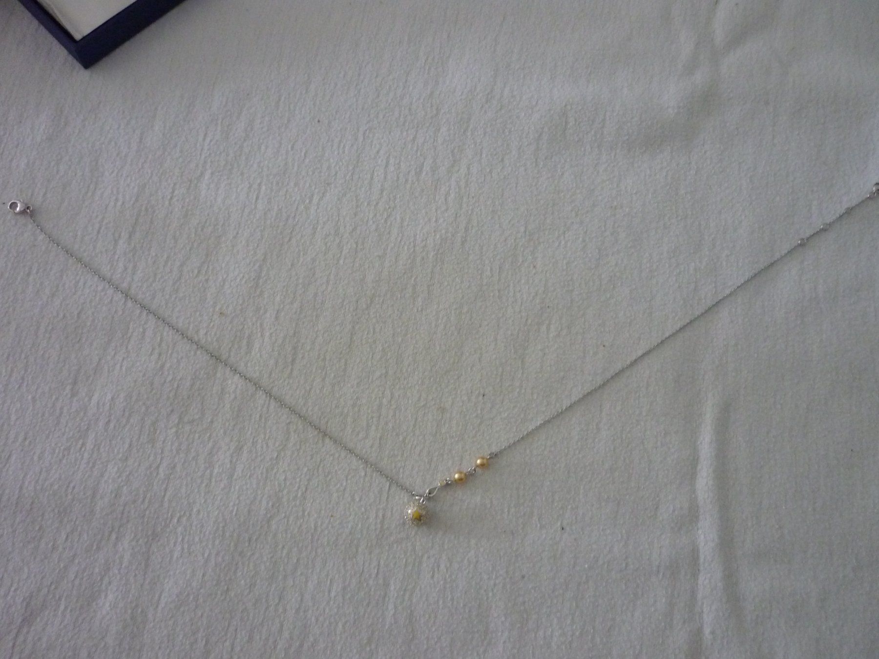 Swarovski Ketten: Swarovski Halskette Kugel mit Stern – Gebraucht aus Vaduz von red94angel 1