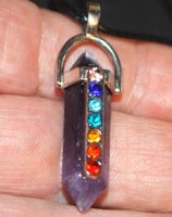 Halskette D-902 – Säule Amethyst 7 Chakra
