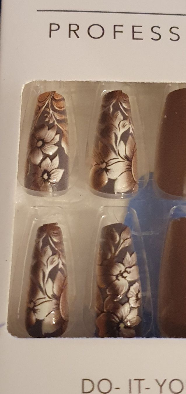 Unghie finte: Nails zum Aufkleben - 2 Sets Nageldesign – Nuovo (secondo la descrizione) da Hittnau venduto da Gamoe 4