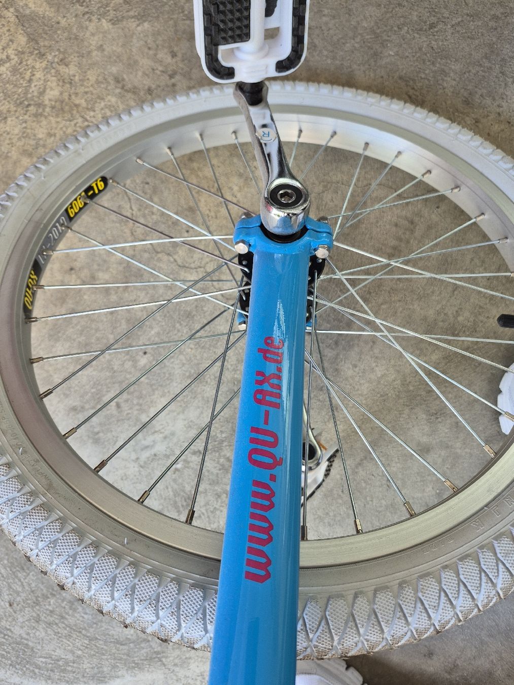Qu-Ax Biciclette: Einrad Qu-Ax – Usato da Geuensee venduto da Jasi0901 1