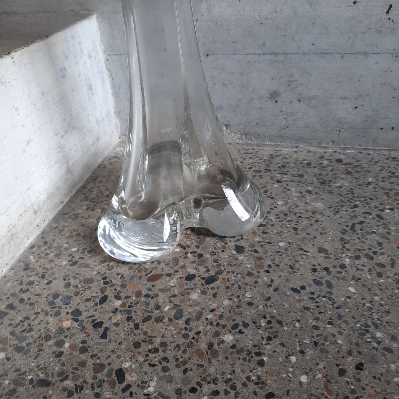 Glasi Hergiswil Vasen & Gefässe: Bodenvase Glas Hergiswil Roberto Niederer – Gebraucht aus Rosshäusern von planet-7 2