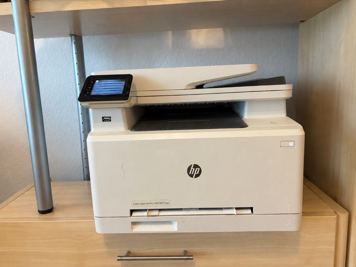 Hewlett Packard Stampanti: HP Color Laserjet Pro MFP M277dw – Usato da Zwillikon venduto da Wilemer007