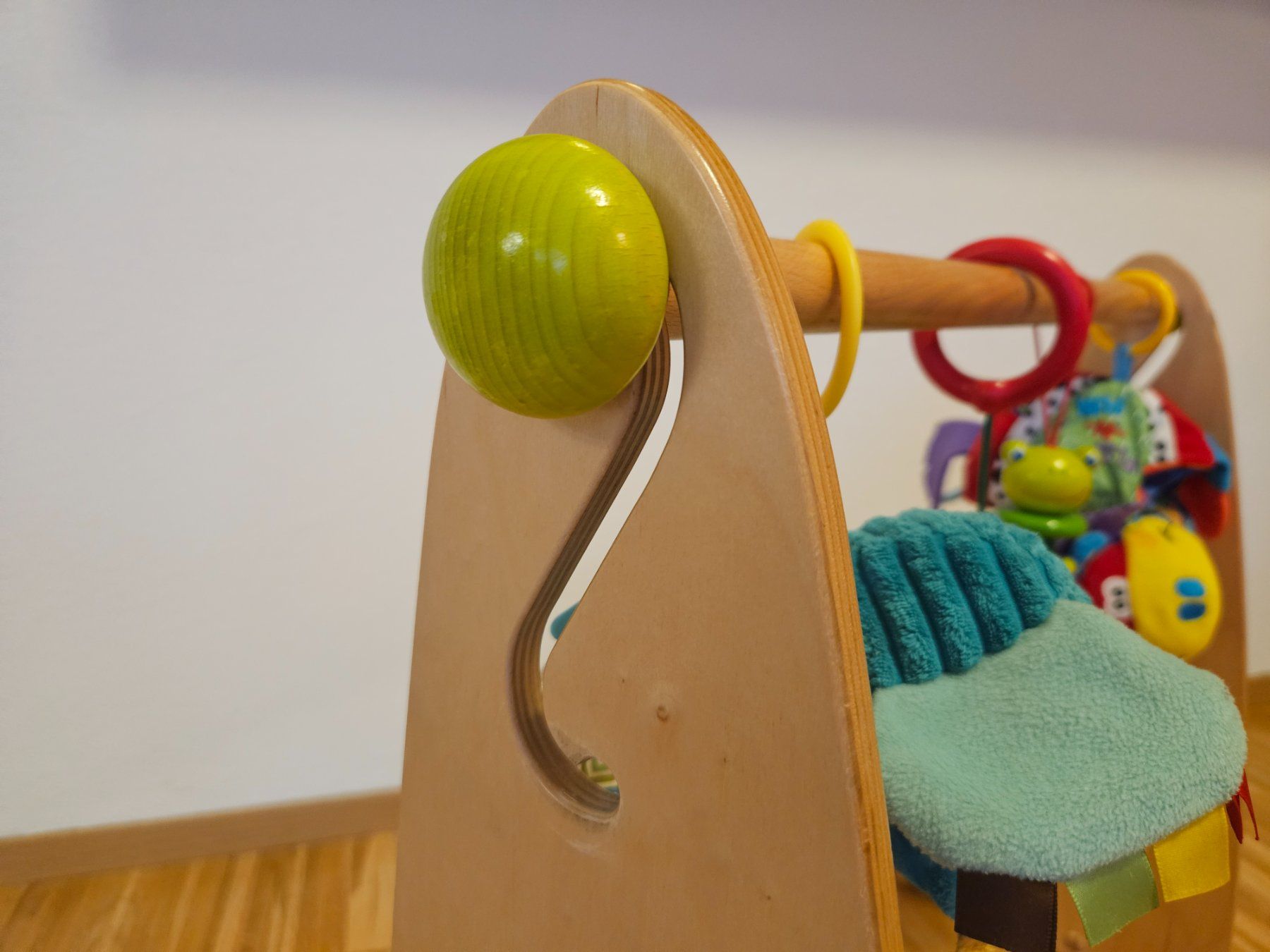 Tiro con l'arco: Haba Holzspielbogen, höhenverstellbar – Usato da Zürich venduto da Saftcoral 2