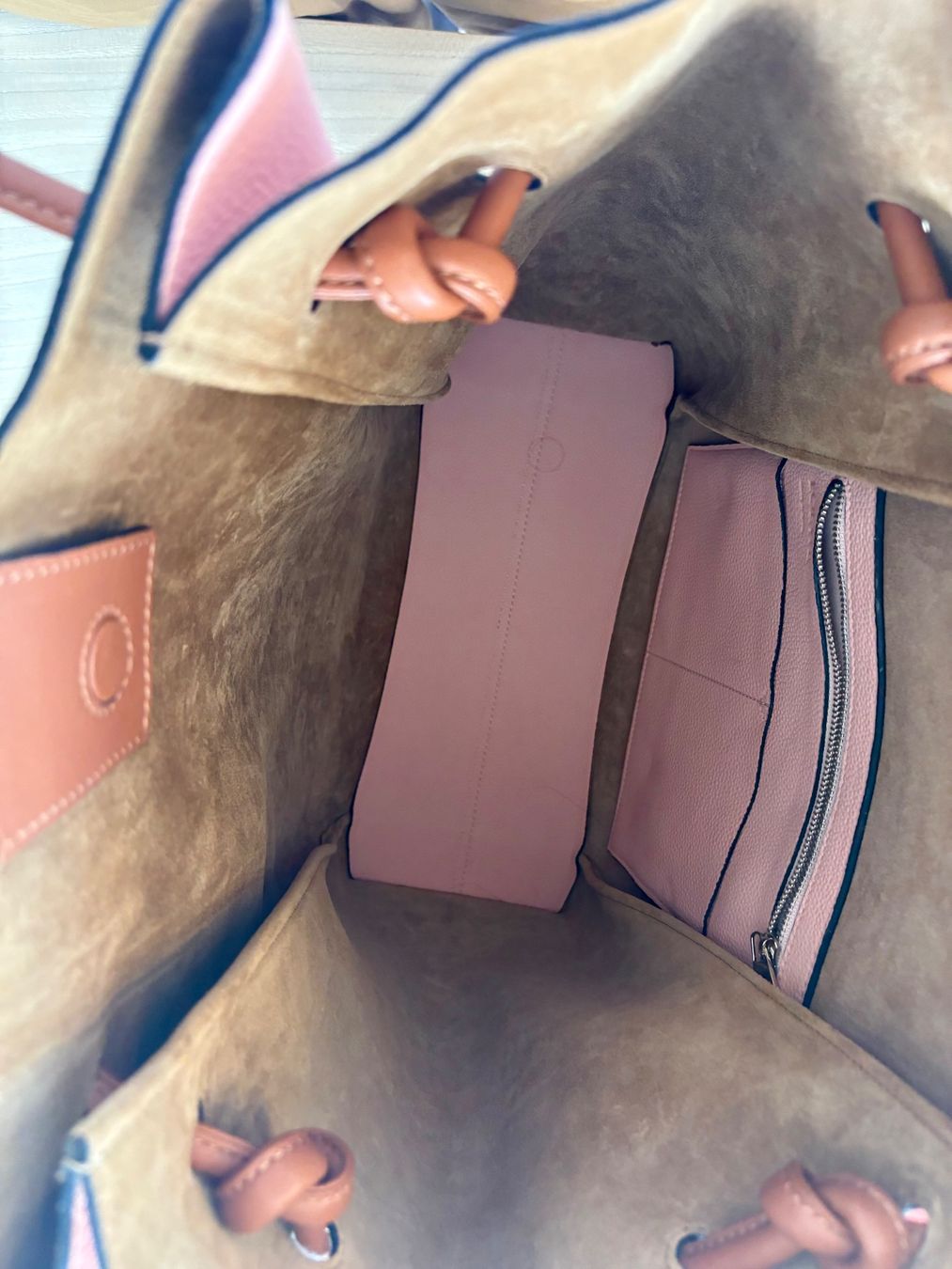 Loewe Taschen für Damen: Loewe Flamenco Tote Bag – Gebraucht aus Bottmingen von Vela3 4