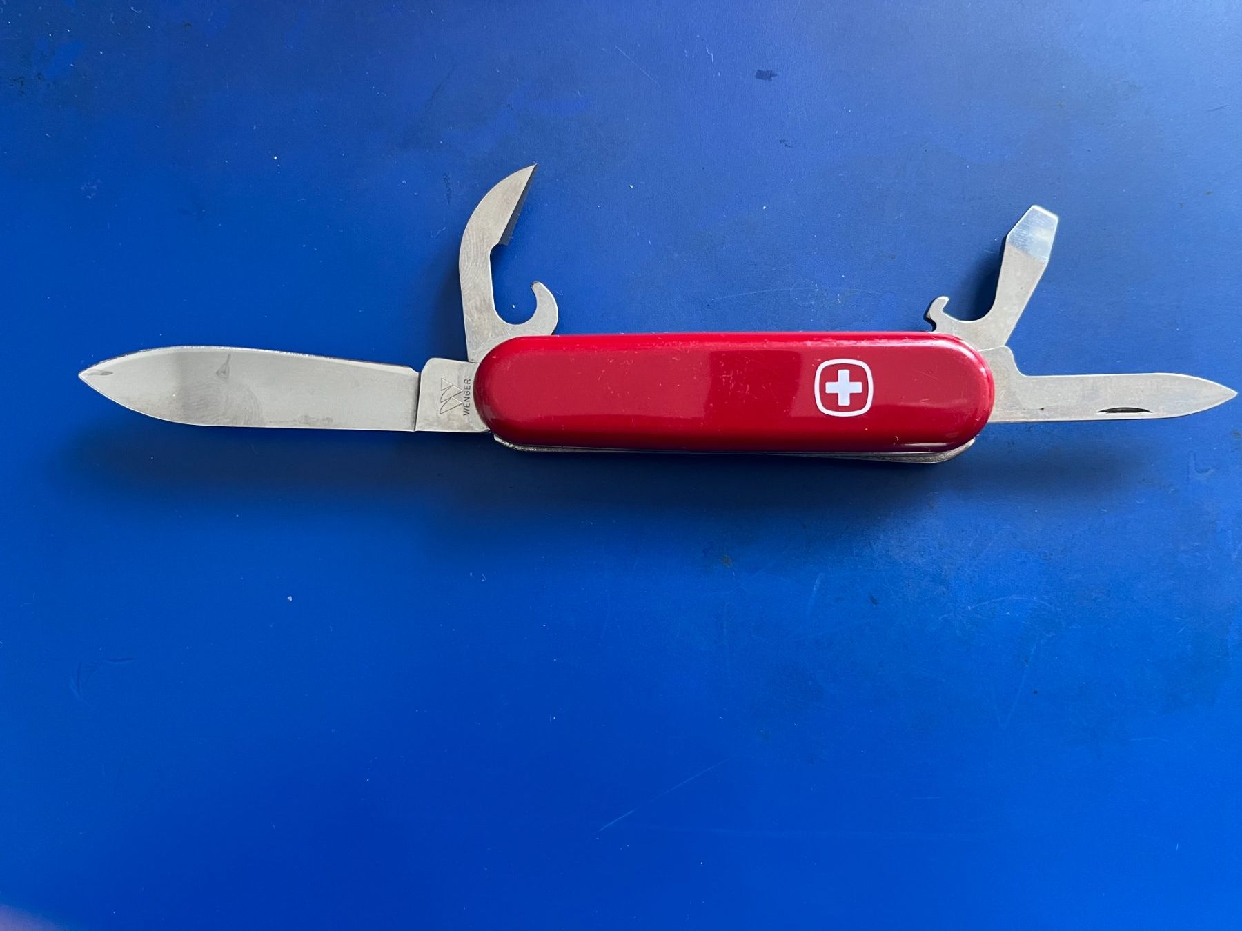 Wenger Coltelli tascabile: Gebrauchtes Messer Wenger (Feldschlösschen) – Usato da Dintikon venduto da Redgar58 5