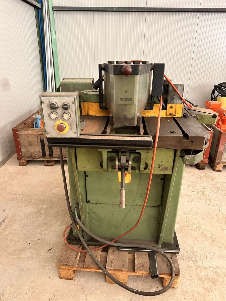 Tutte le macchine: Boschert Ausklinkmaschine Lb 15 – Usato da lyssach venduto da brax2019 2