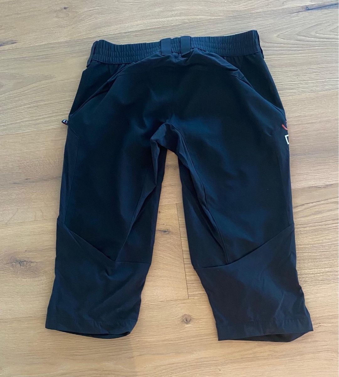 Hosen: Damen Shorts schwarz Grösse – Neu (gemäss Beschreibung) aus Obernau von SIGGEW 3
