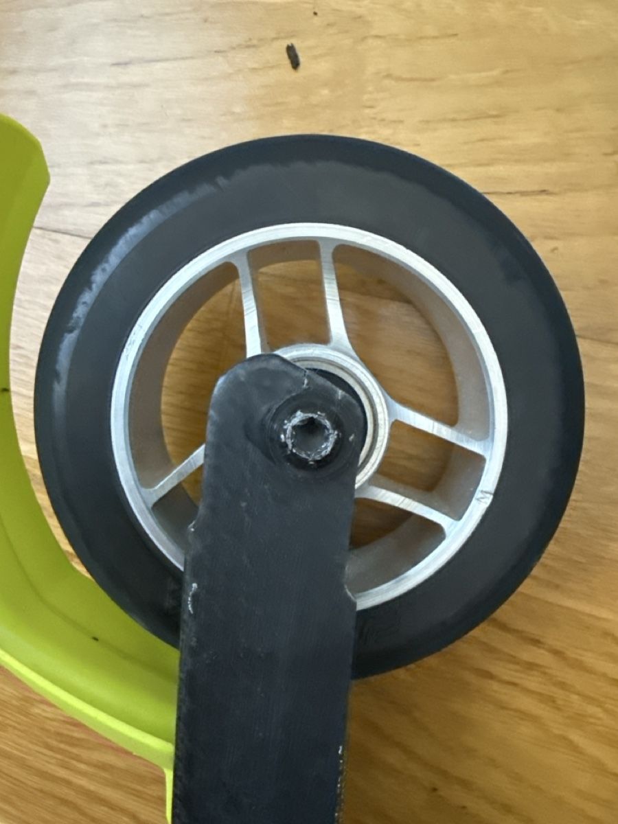 Fischer Skis: Rollski Fischer Carbonlite – Gebraucht aus Thun von veb_xxf6 1