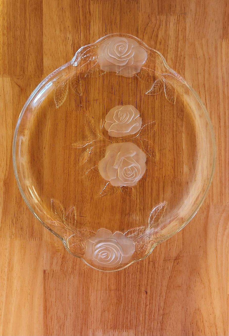Servierplatten: Rosen Teller Glas – Gebraucht aus Bonfol von Mbribri