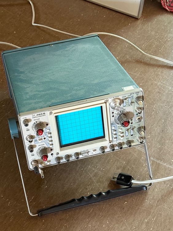 Tectronic Oscilloscope 465B (Defekt) in Bern für CHF 50 – nur Abholung ...