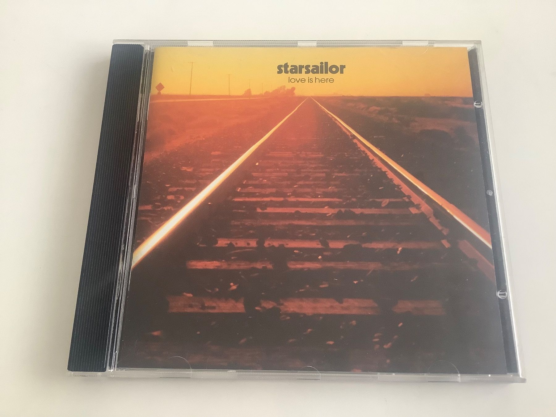 CD: starsailor / love is there / 2001 – Usato da Dübendorf venduto da Shreck