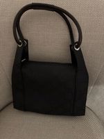 Gucci Black Handbag like new condition make me an offer