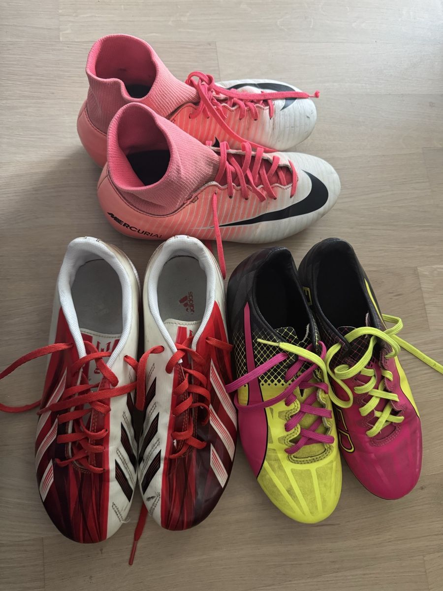 Adidas Scarpe da uomo: Fussballschuhe – Usato da Cham venduto da kat_x9vj