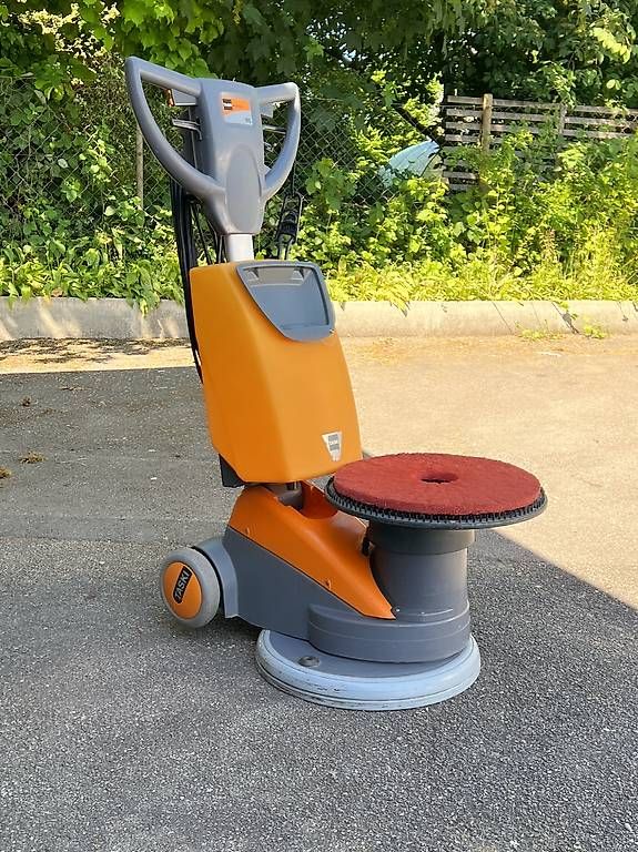 Tutte le macchine: Taski ergodisc 165 ( wetrok cleanfix nilfisk) – Usato da Birr venduto da Numer-01 1