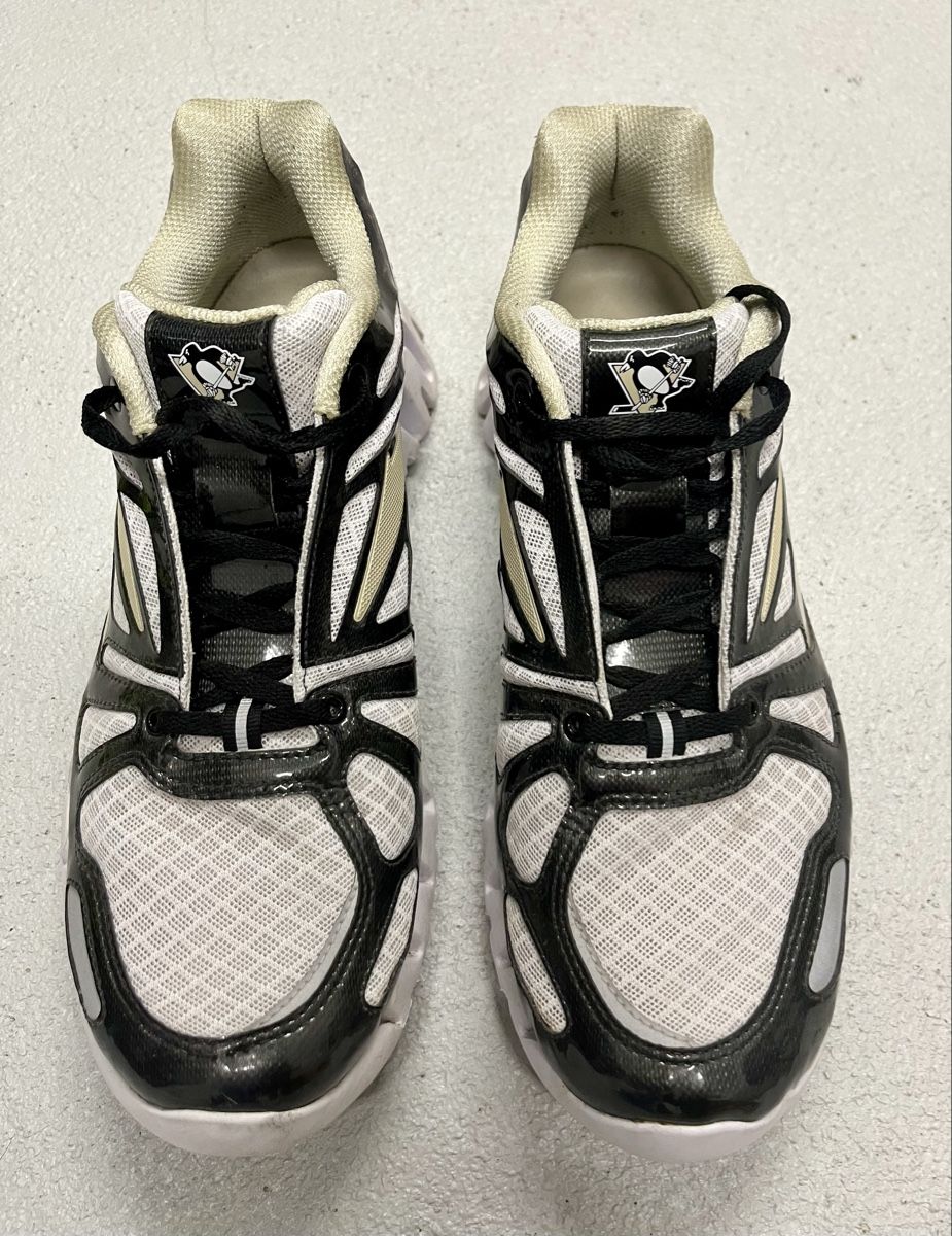 Reebok Scarpe da uomo: Pittsburgh Penguins Reebok ZigLite; Grösse 42.5 – Usato da Hinwil venduto da ZuozRS 2
