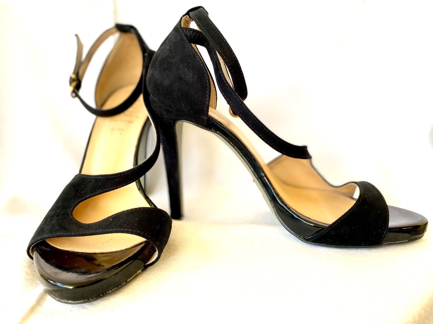 Scarpe da donna: Oviyè Sandali - 38 – Usato da Agno venduto da Cosmogin1811 1