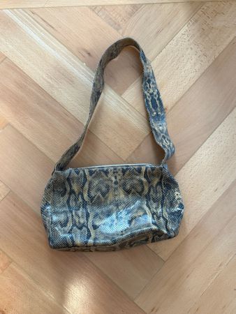 Vintage Handtasche mit Schlangenoptik