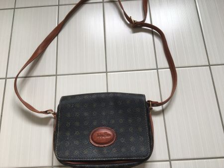 Handtasche