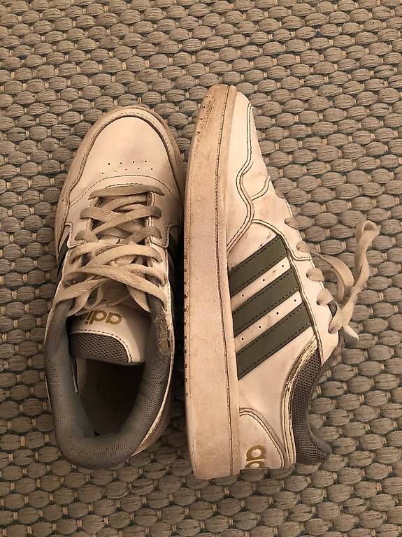 Adidas Scarpe da uomo: Addidas Sneaker Gr. 36 2/3 – Usato da Wabern venduto da ricar4do 1