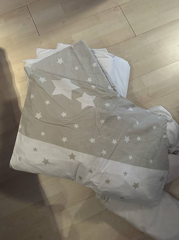 Bettwäsche: Babybettwäsche 100 mal 135 cm – Gebraucht aus Gerlafingen von Rachele81 1
