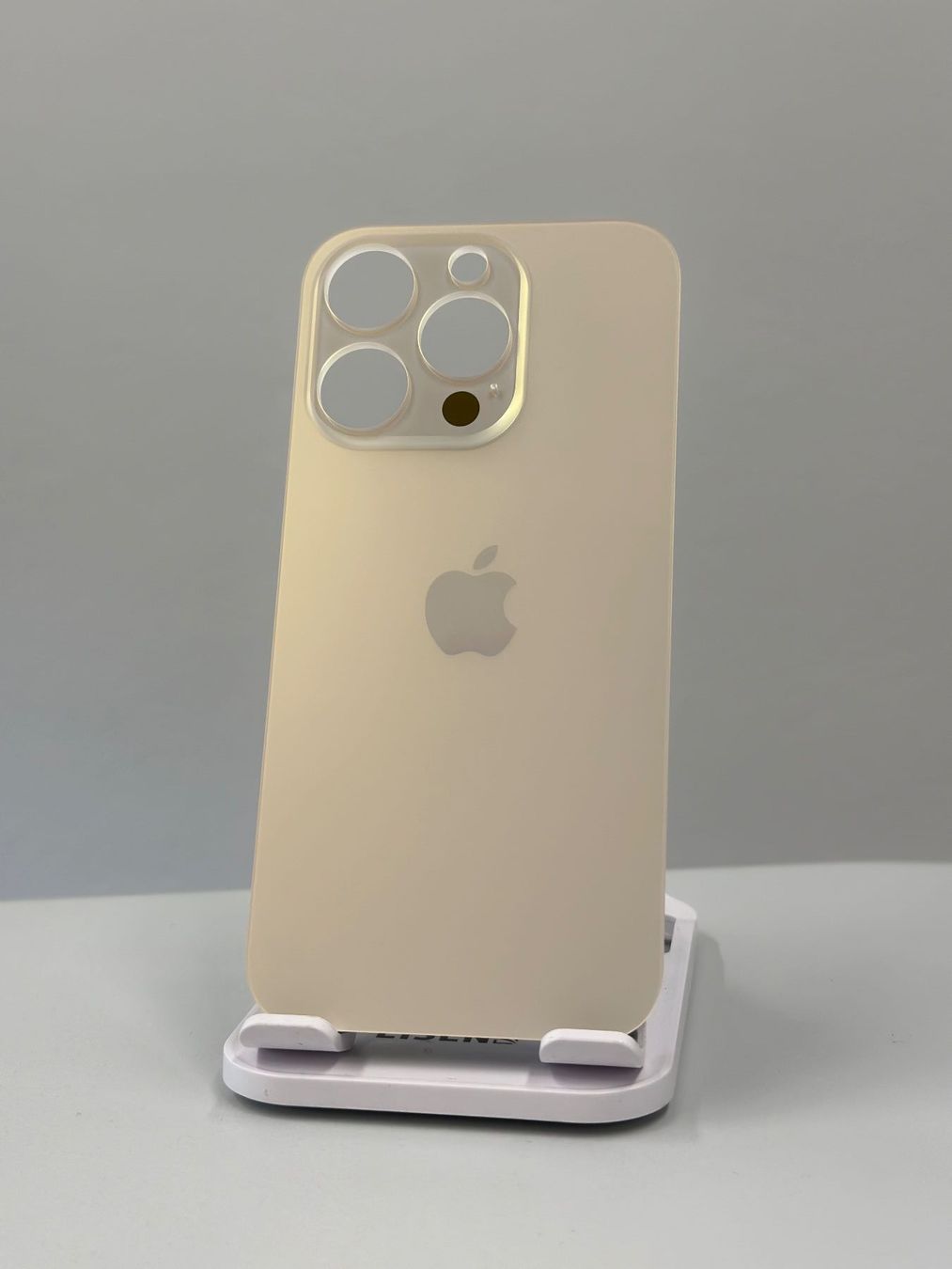 Apple Coques & Protection écran: Vitre Cache Arrière iPhone 14 Pro Gold – Neuf avec emballage d'origine à Zug par ElPhone