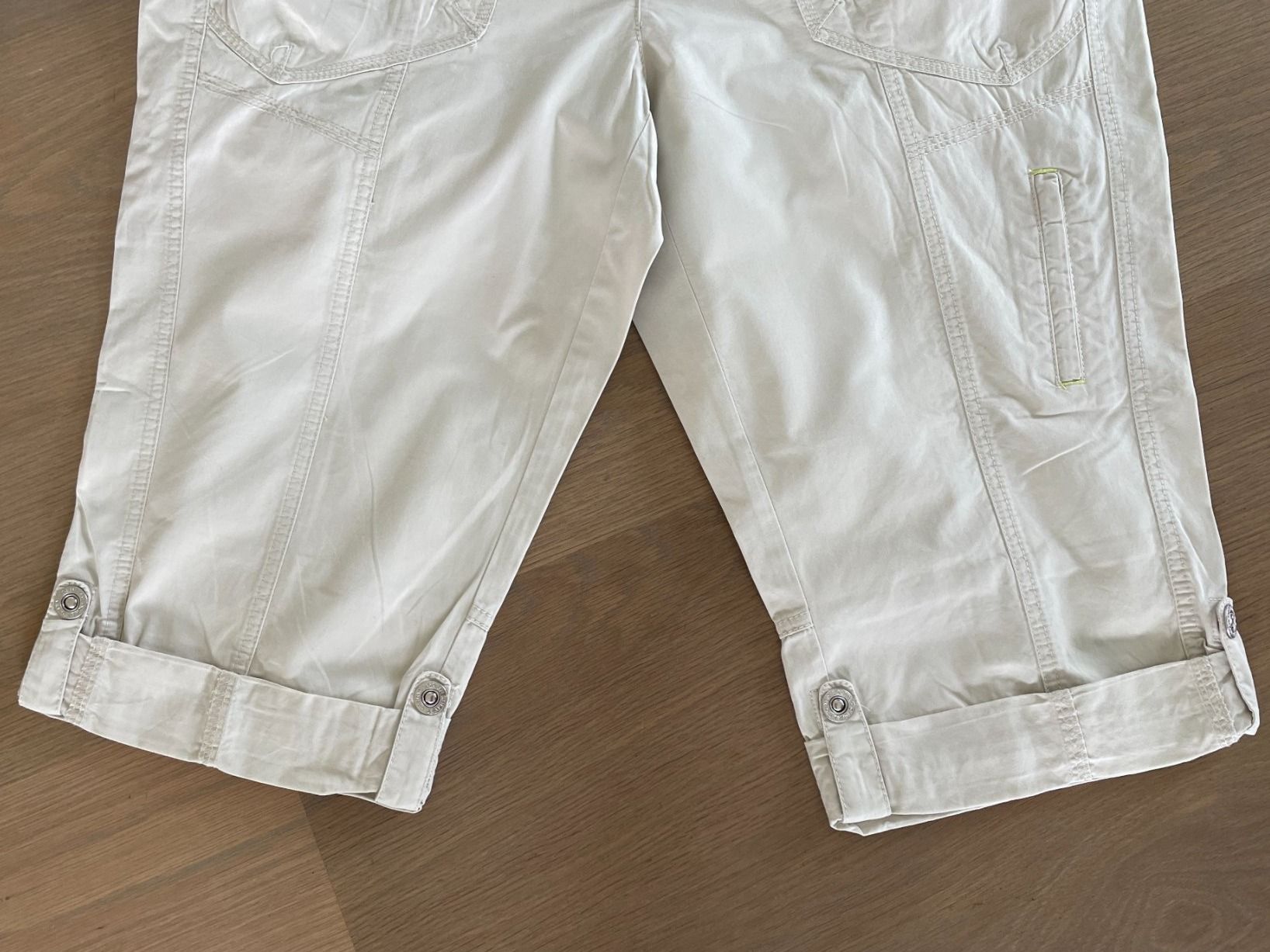 S.Oliver Hosen: Shorts, S. Oliver, Grösse 42 – Gebraucht aus Rüschlikon von user999 2