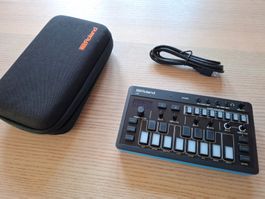 Roland Aira Compact J-6 Chord Synthesizer