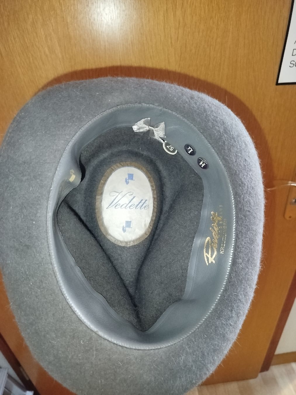 Copricapi, berretti & cappellini: Retro Hut Fedora grau Fell – Usato da St. Gallen venduto da Kit_Techno 1