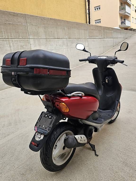 Scooter: Mbk Ovetto 50 yn Yamaha Neo's  – Usato da Viganello venduto da HaniHela 2