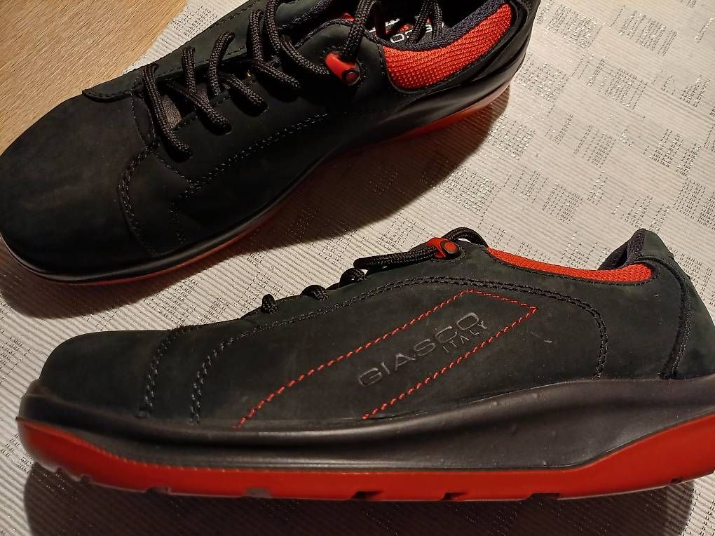Herrenschuhe: Giasco Sicherheitsschuhe Gr. 44 neu – Gebraucht aus Därligen von beo21