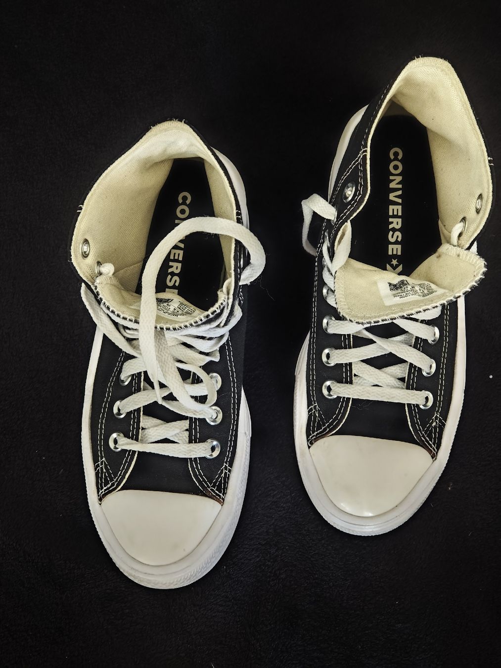 Converse Chaussures femmes: Converse Chuck Taylor Plateau Schwarz Gr 38 – D'occasion à Fribourg par Aid 1