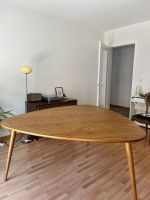 Table à manger en chêne et plaqué