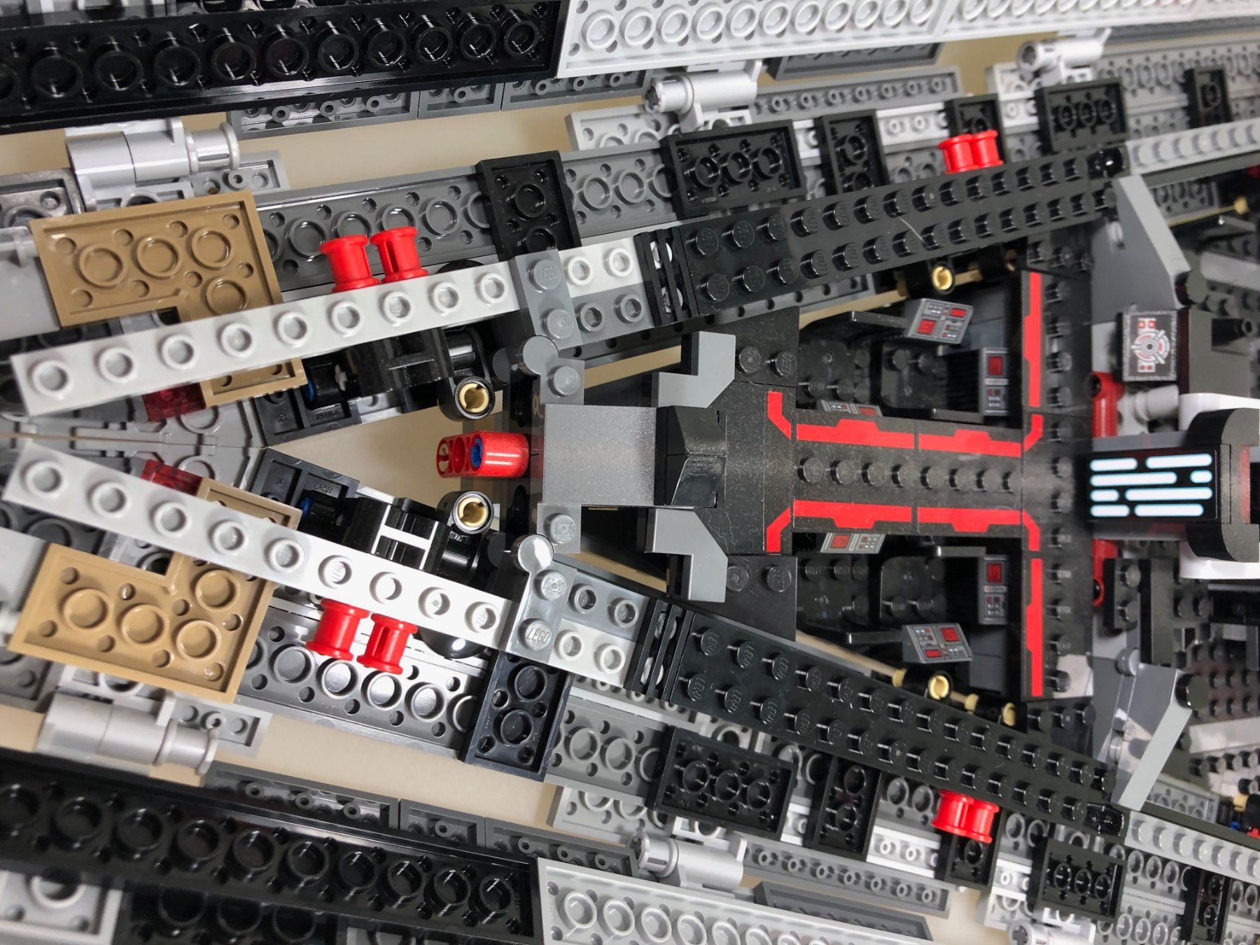 Lego Kit di costruzioni: LEGO Star Wars First Order Star Destroyer - 75190 – Usato da Widen venduto da Himan 5