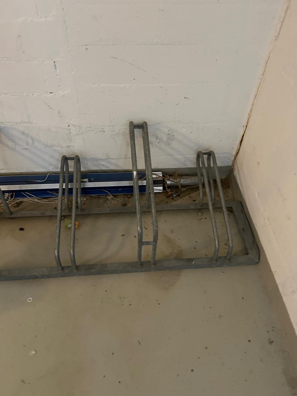 Cavalletti per biciclette: velo ständer – Usato da Basel venduto da faz_hdd8 7