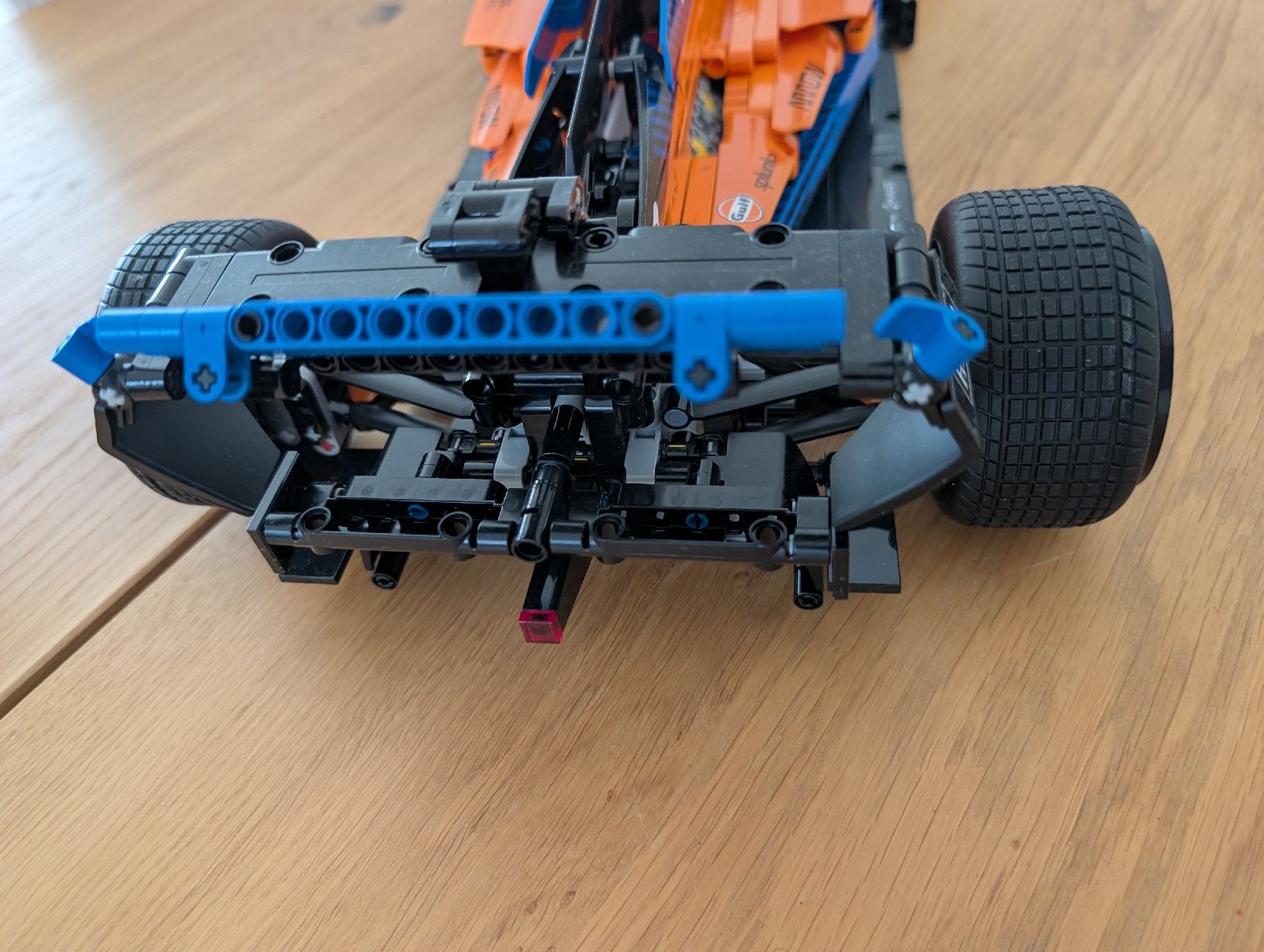 Lego Kit di costruzioni: Lego Technic McLaren Formel 1 Auto 2022 – Nuovo (secondo la descrizione) da Regensdorf venduto da Yogi71 7