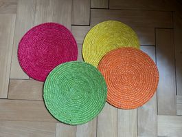 4 bunte Tischsets