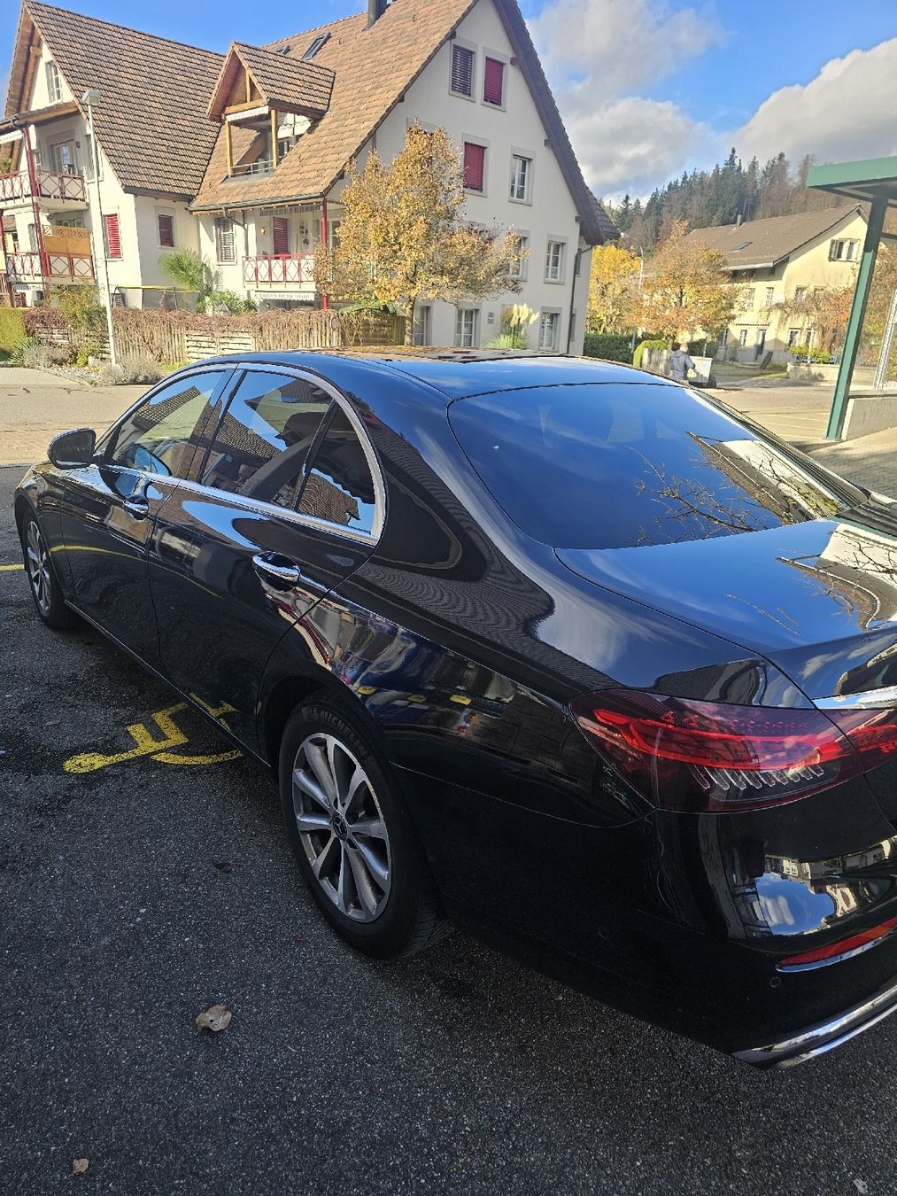 Mercedes-Benz Automobili: Mercedes-Benz E220d 4Matic – Usato da Wetzikon ZH venduto da tlac 5